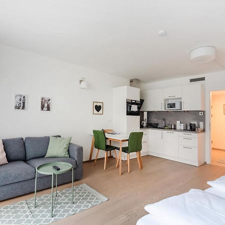 Quiet And Cozy Apartment Next To Mariahilfer Strasse And Naschmarkt With Ac, Minimum 30 Nights เวียนนา ภายนอก รูปภาพ