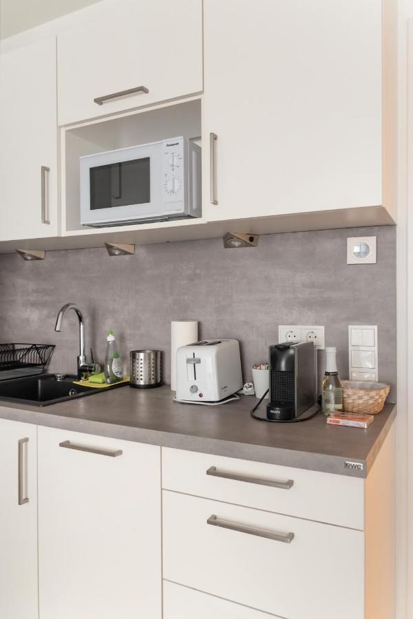 Quiet And Cozy Apartment Next To Mariahilfer Strasse And Naschmarkt With Ac, Minimum 30 Nights เวียนนา ภายนอก รูปภาพ