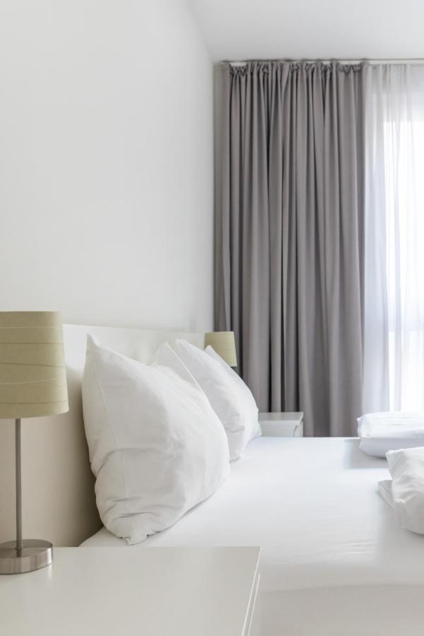 Quiet And Cozy Apartment Next To Mariahilfer Strasse And Naschmarkt With Ac, Minimum 30 Nights เวียนนา ภายนอก รูปภาพ
