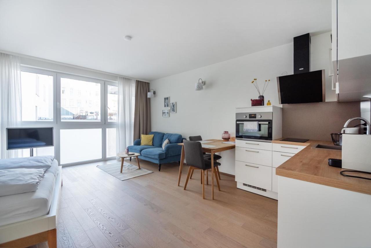 Quiet And Cozy Apartment Next To Mariahilfer Strasse And Naschmarkt With Ac, Minimum 30 Nights เวียนนา ภายนอก รูปภาพ