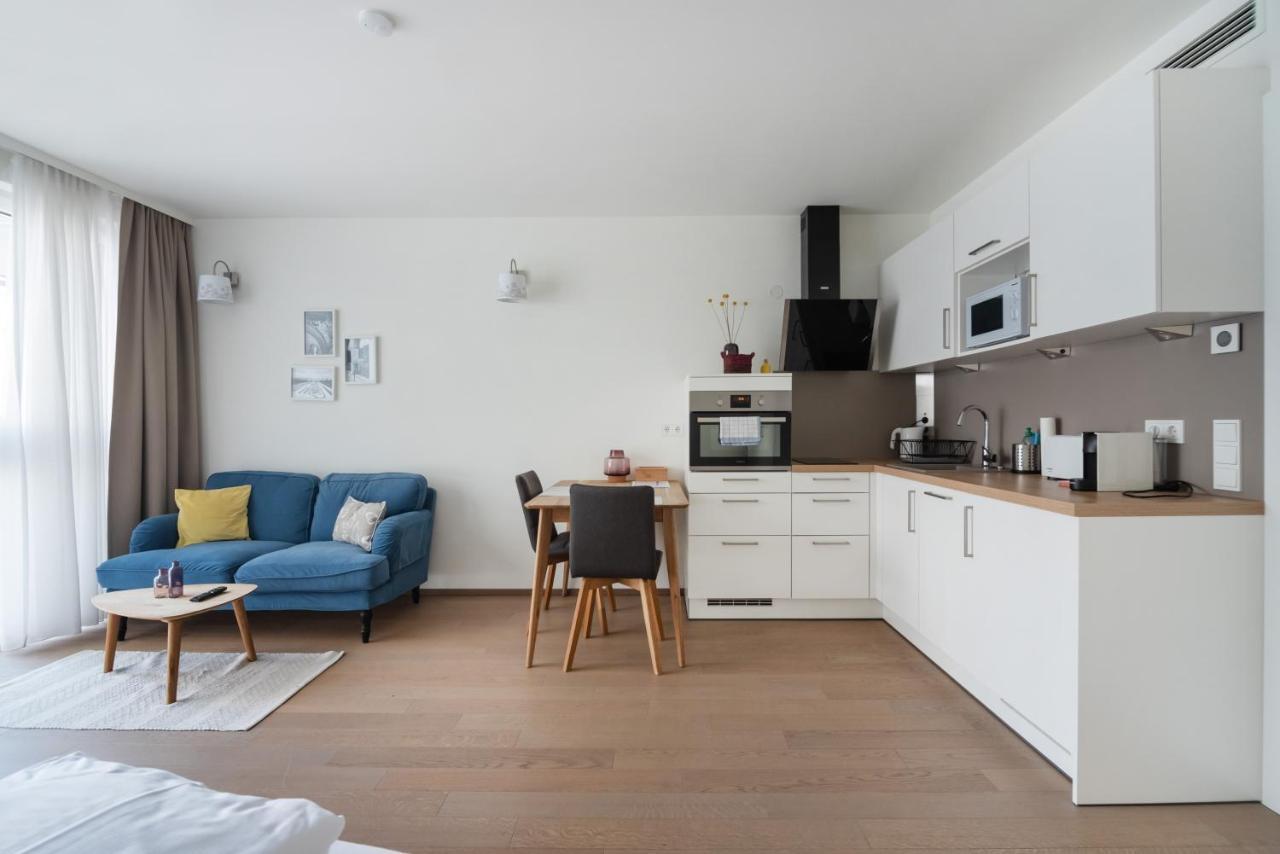 Quiet And Cozy Apartment Next To Mariahilfer Strasse And Naschmarkt With Ac, Minimum 30 Nights เวียนนา ภายนอก รูปภาพ