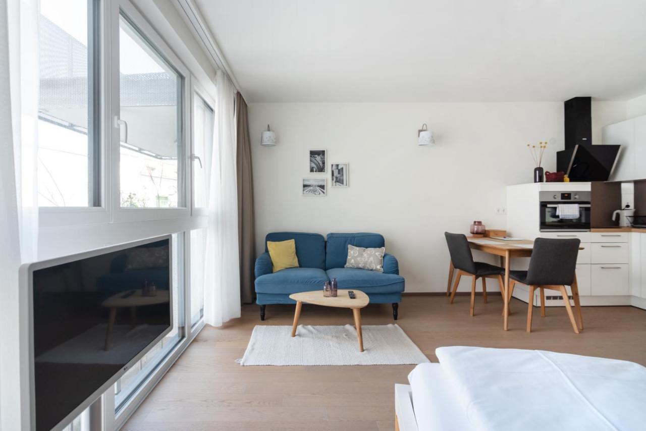 Quiet And Cozy Apartment Next To Mariahilfer Strasse And Naschmarkt With Ac, Minimum 30 Nights เวียนนา ภายนอก รูปภาพ